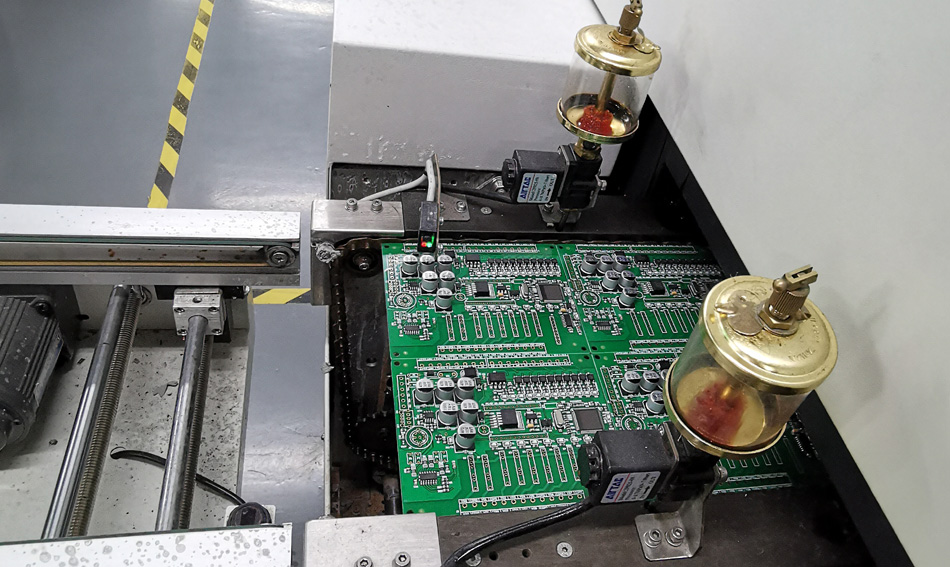 Γιατί είναι συνετό να επιλέξετε ένα εργοστάσιο PCBA με προηγμένα συστήματα διαχείρισης;